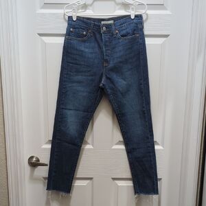 Levi Strauss Wedgie Skinny Blue Denim Hidden Button Fly Jeans 30